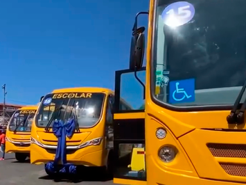 SMT recebe 3 ônibus novos